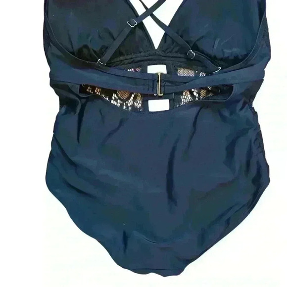 New York and Company Lace-Accent One-Piece Swimsuit -Black Sz L - Picture 8 of 8
